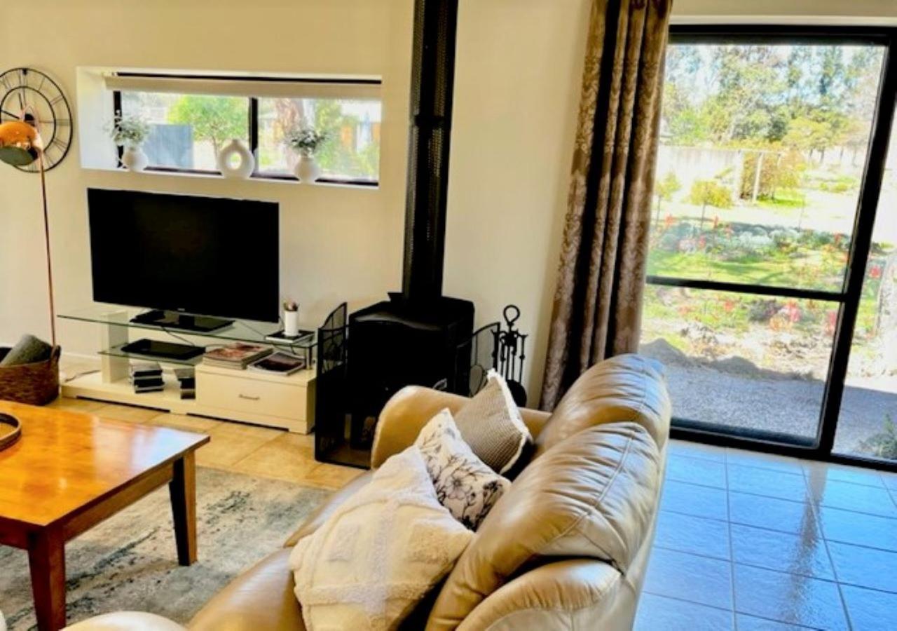 Granite Gardens Cottages & Lake Retreat Stanthorpe Luaran gambar